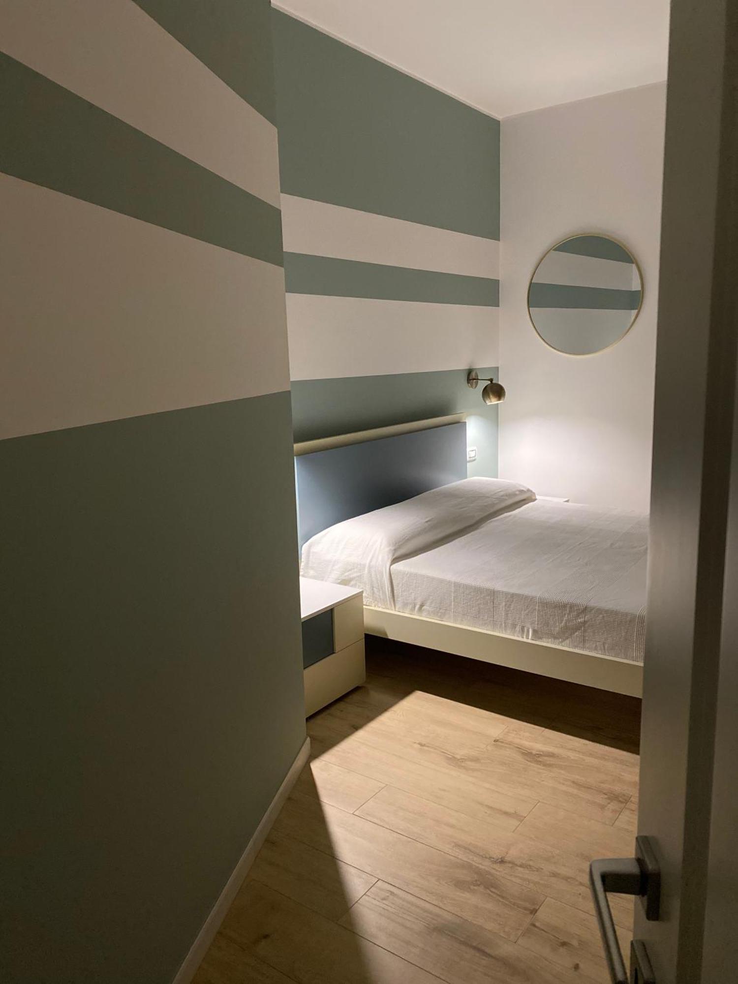 Apartment Via Montefalco Rom